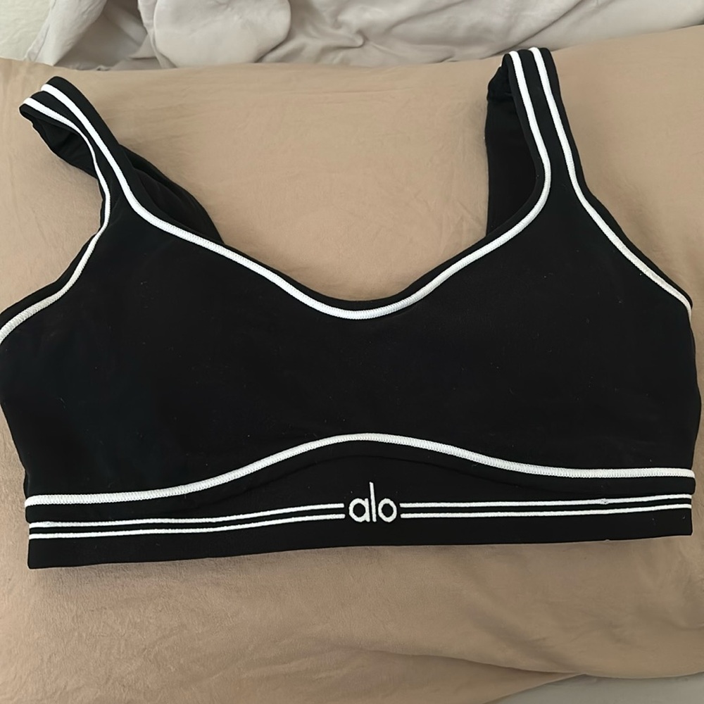 Alo heart throb bra